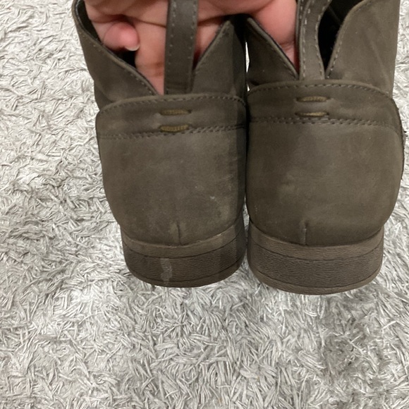 American Eagle Womens Combat Boots (9) - Picture 5 of 7